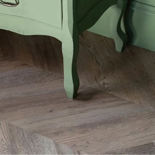 ШЕВРОН ШАМПАНЬ КВАРЦ ВИНИЛ VINILAM PARQUET CHEVRON