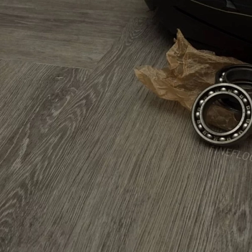 ДУБ ФРАНКОРШАМ КВАРЦ ВИНИЛ FINEFLOOR GEAR