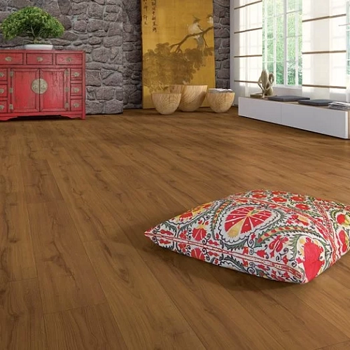 ДИКИЙ ДУБ КОНЬЯК ПРОБКОВОЕ ПОКРЫТИЕ EGGER COMFORT LARGE