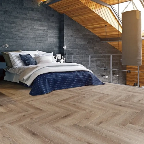 ДУБ МОНПЕЛЬЕ КВАРЦ ВИНИЛ CRONAFLOOR HERRINGBONE
